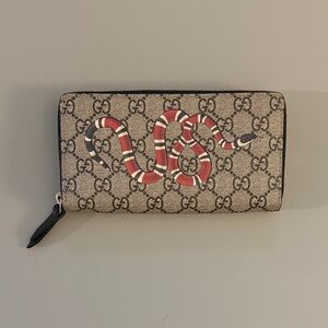 Gucci Beige Wallet with Red and White Snake